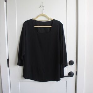 NWT Taohuadao Black Blouse
